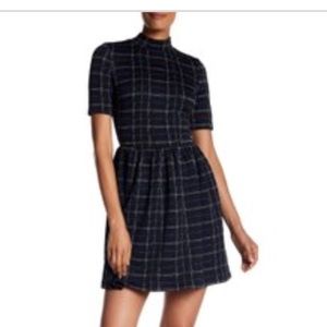 Short turtleneck dress